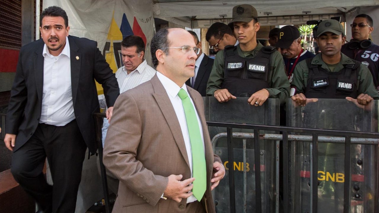 Diputado que acompañó a Dinorah Figuera en conversación con Jorge Rodríguez comparte detalles de la negociación y “reformas profundas” pactadas | NTN24.COM