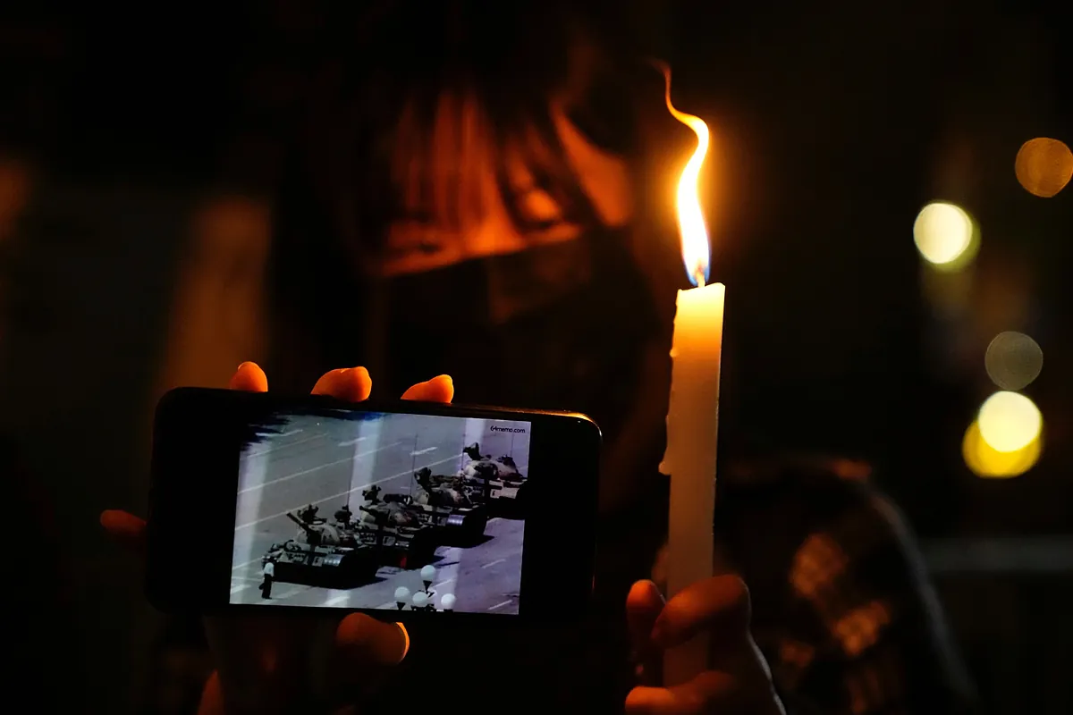 Hong Kong condena a los guardianes de la memoria de Tiananmen por pedir el fin de la “dictadura de partido único” en China