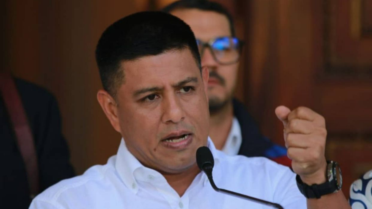 Diputado Pedro Infante propone reestructurar representación venezolana ante el Parlatino
