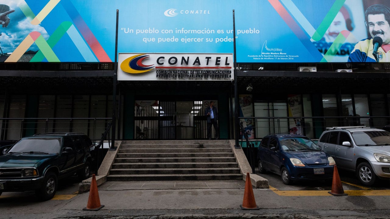 Flexibilización de Estados Unidos que beneficia a Cantv y Conatel, brazo de censura del régimen, provoca rechazo de venezolanos | NTN24.COM