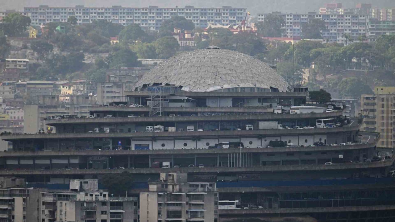 “He tenido miedo”: Carlos Azuaje relata cómo fue reciente persecución que sufrió en Venezuela | NTN24.COM