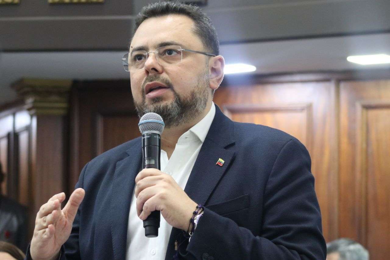 Ecarri: No me van a callar; Venezuela necesita hablar de dolarización – Efecto Cocuyo