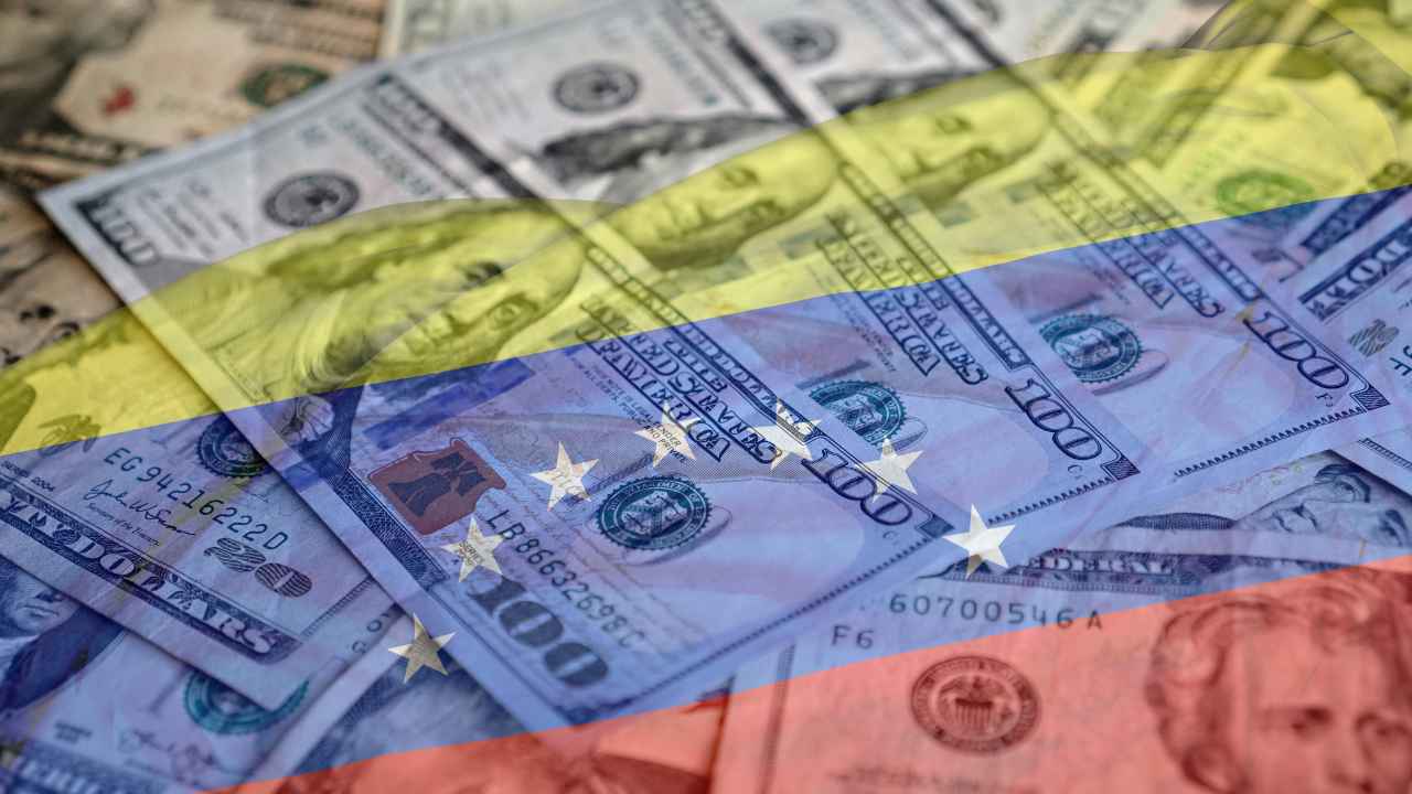 “Ya la economía venezolana está prácticamente dolarizada”: Diego Sharifker, analista internacional | NTN24.COM
