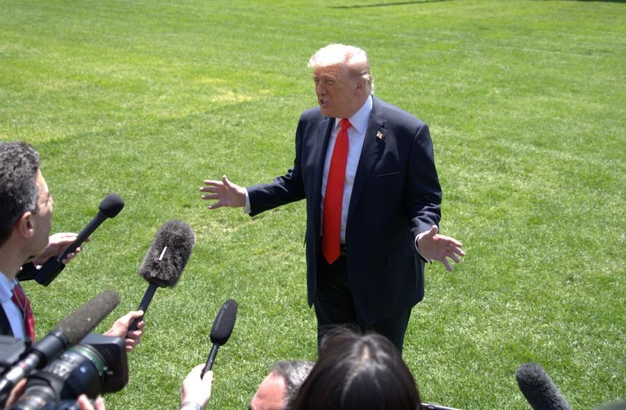 Trump advierte a Irán con ataques si vuelve a minar el estrecho de Ormuz < El Informador Venezuela