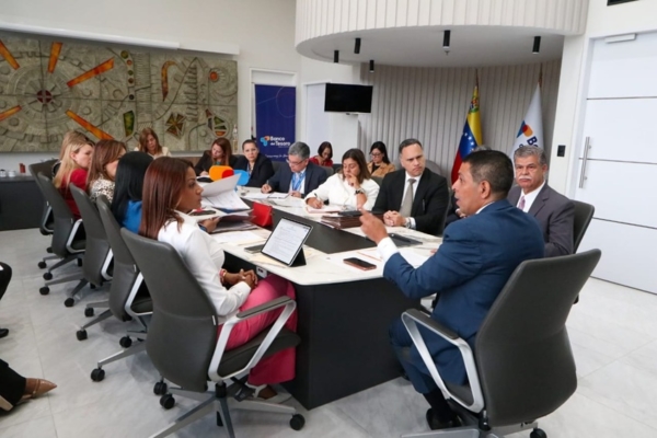 Seguimiento con la banca privada al Plan Crediticio Venezuela Renace – bancaynegocios.com