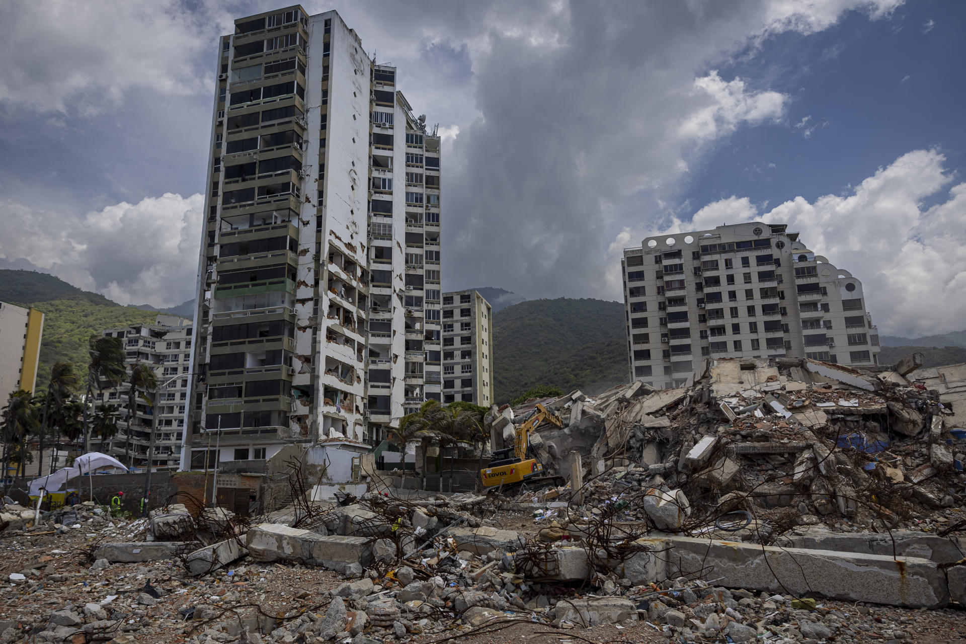 “La atención mundial a los terremotos en Venezuela no debe desvanecerse”