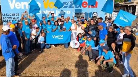 La casa azul de Vente Venezuela abrió sus puertas en el municipio Dabajuro de Falcón
