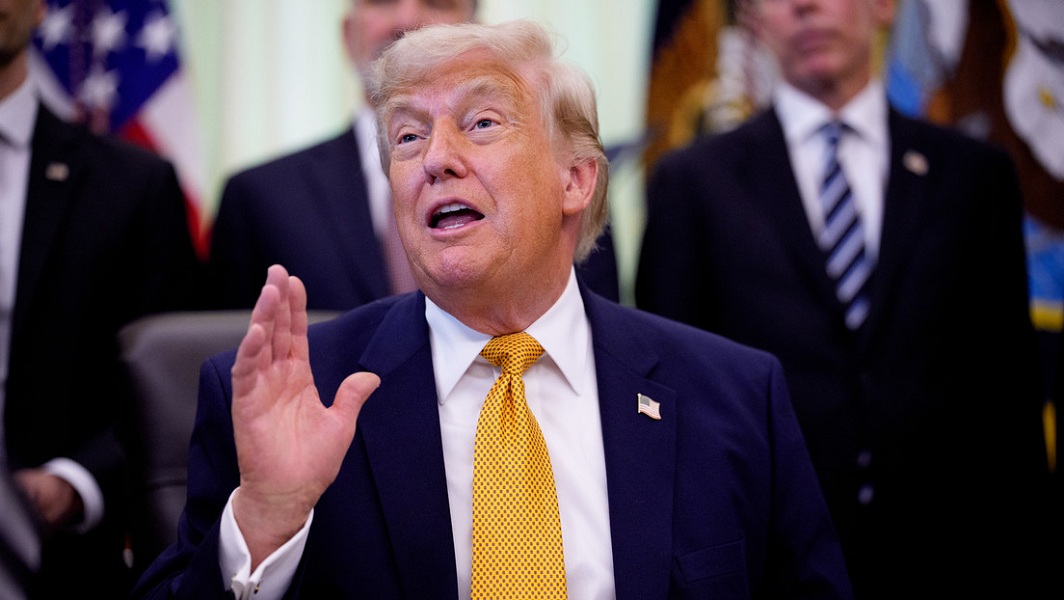 Trump y Venezuela cierran acuerdo petrolero histórico de más de 65.000 millones de barriles