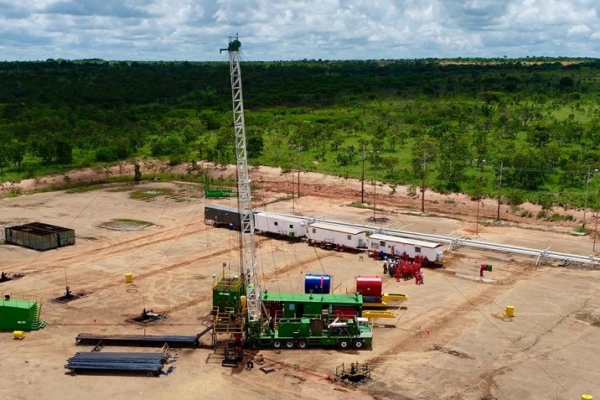 Bloomberg: Multimillonario colombiano negocia acuerdo con Venezuela para operar el campo Bare en la Faja del Orinoco – bancaynegocios.com