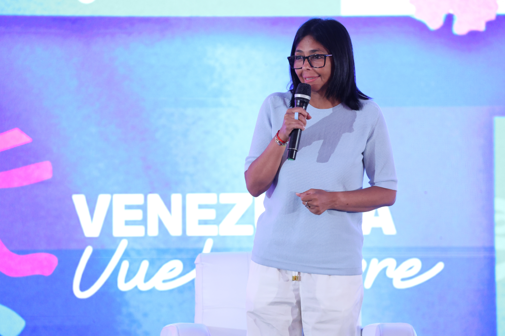 Lluvia de millones de dólares para Venezuela: Trump y Delcy anuncian “histórico acuerdo petrolero” con Estados Unidos < El Informador Venezuela