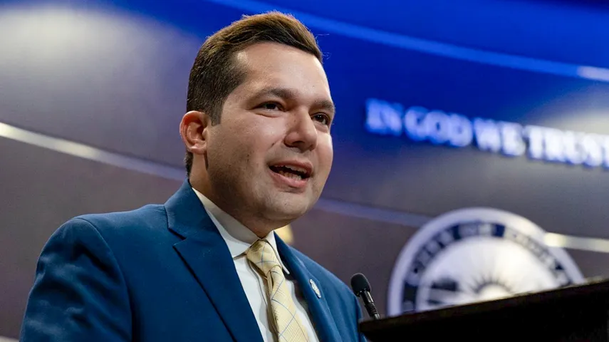 “Momento trágico”: se intensifica ofensiva migratoria en Doral, hogar de miles de venezolanos