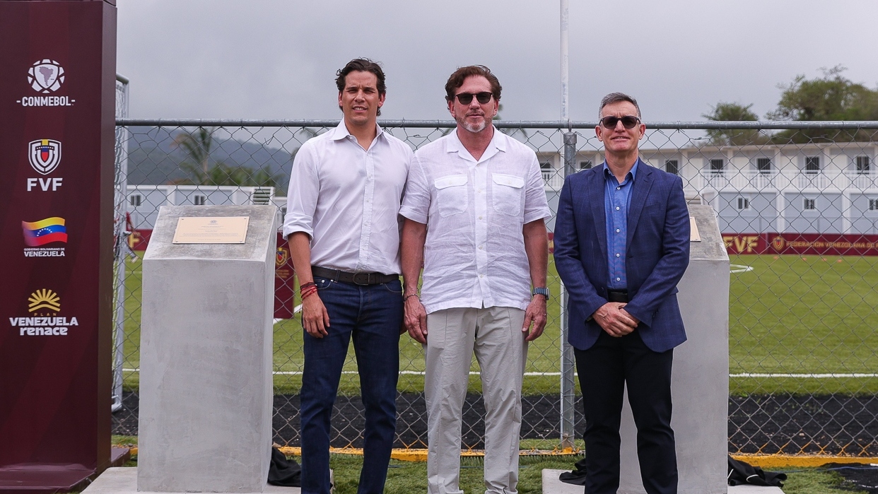 La Conmebol supervisa e inaugura infraestructura deportiva en Venezuela tras los recientes terremotos