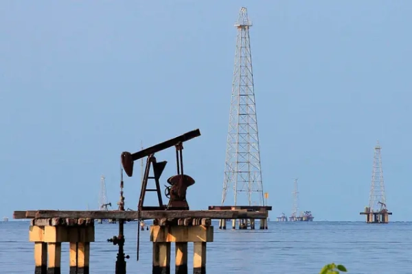 Estados Unidos planea adquirir participación del 35% en proyecto petrolero de magnate venezolano, según el WSJ – bancaynegocios.com