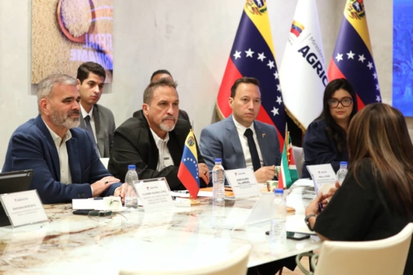 Padrino López presentó oferta agroexportable de Venezuela a Suriname – bancaynegocios.com
