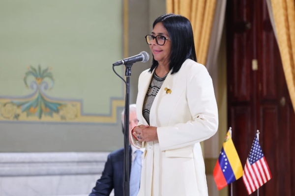 Delcy Rodríguez dice que habrá elecciones en la medida en que Venezuela «esté preparada» – bancaynegocios.com