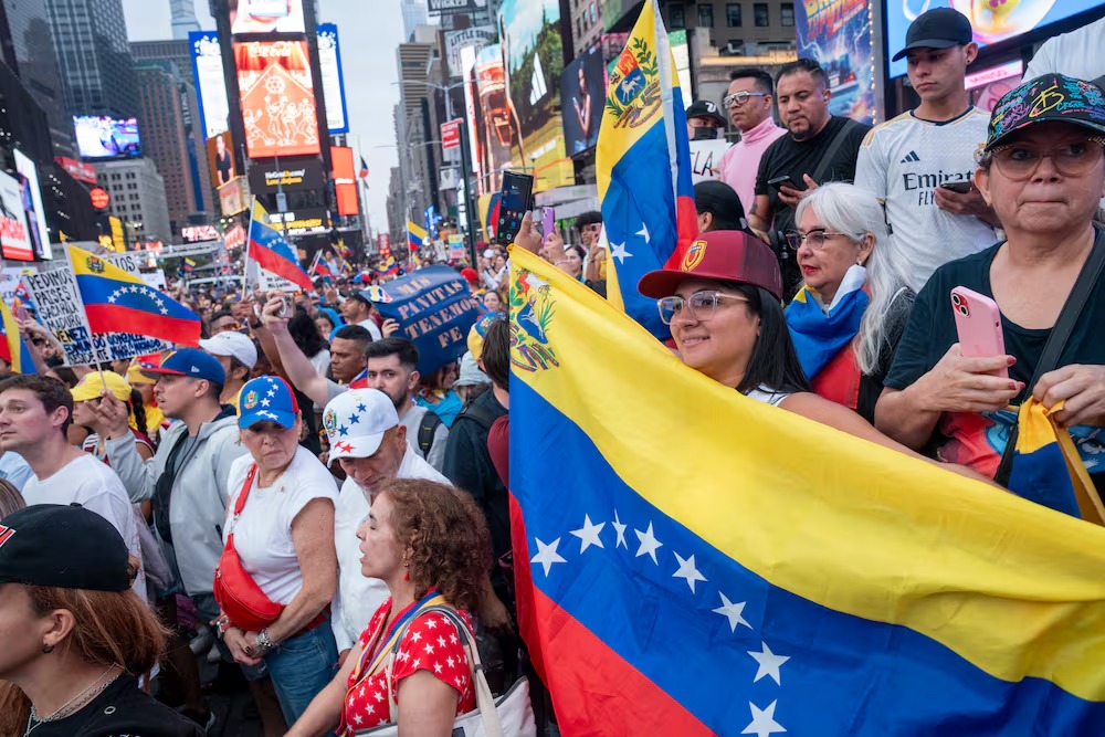 “La salida de Maduro” cambia el escenario para los venezolanos que buscan asilo en EEUU