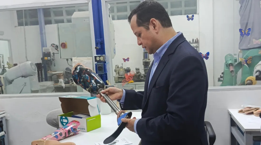 Convenio con Kawatek facilitarán acceso a prótesis médicas en Venezuela