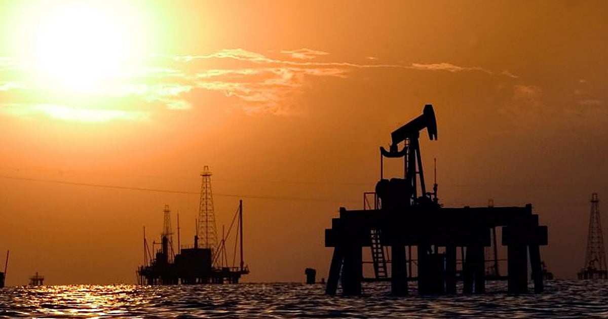 EE.UU. toma el control total del petróleo de Venezuela y se queda con el dinero de sus ventas