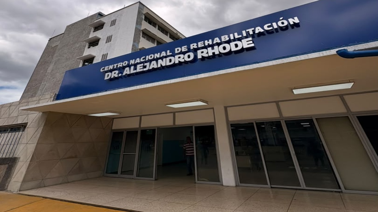 Con 55% de ejecución avanza recuperación del Hospital