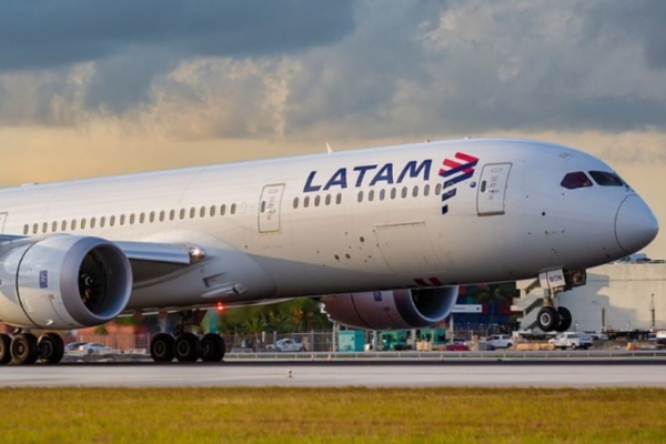 Latam Colombia operará un vuelo diario entre Bogotá y Caracas a partir del #16Sep – bancaynegocios.com