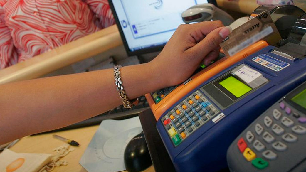 Aarón Olmos tras nueva medida del BCV: Intentan incentivar el ahorro en bolívares