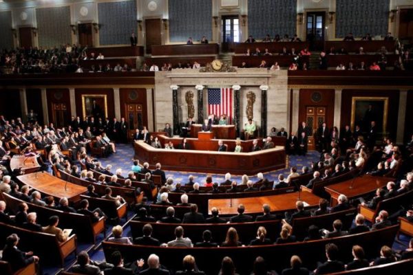 Senadores de EE.UU. exigen transparencia sobre el dinero de las ventas de petróleo venezolano – bancaynegocios.com