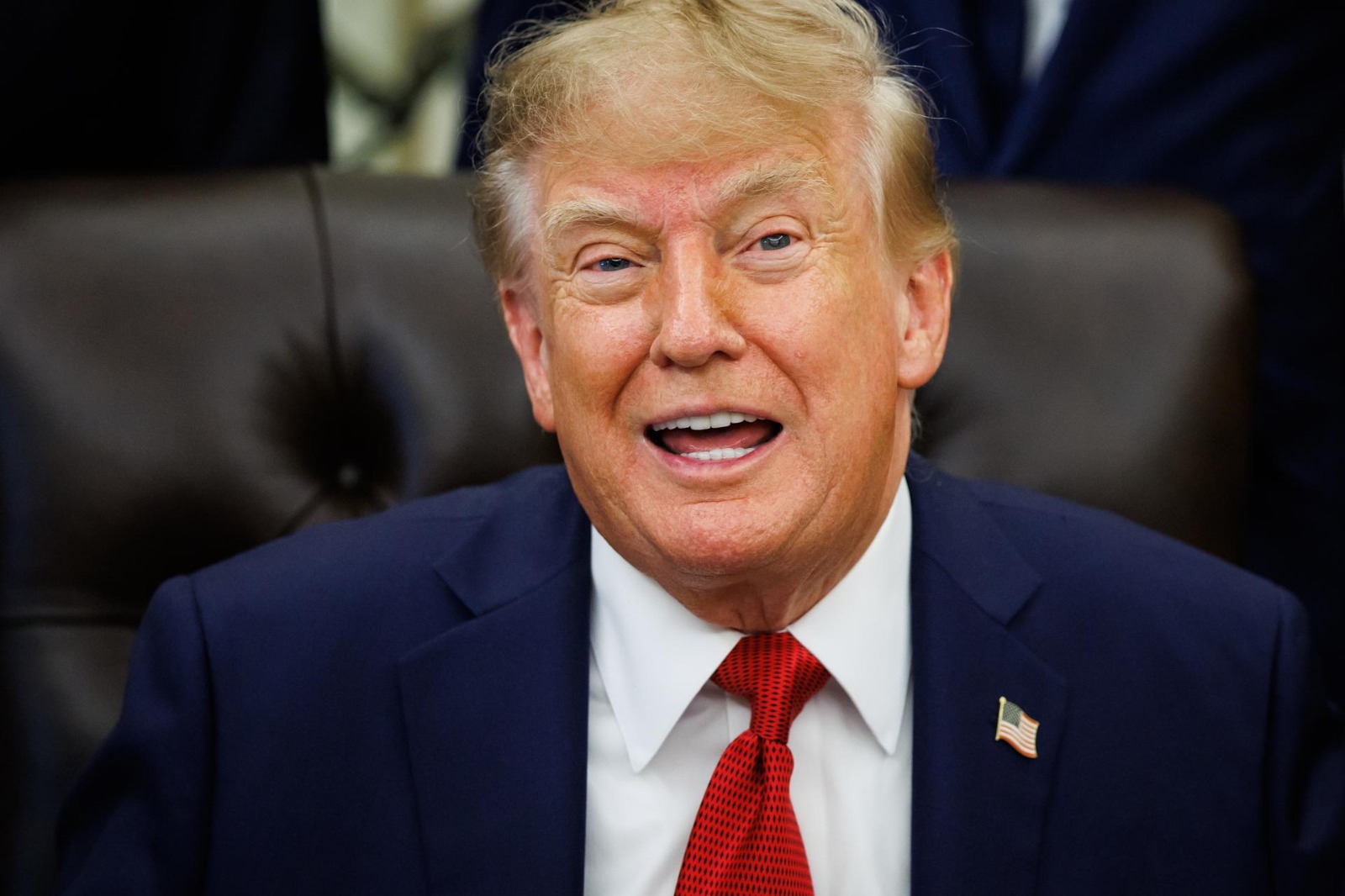 EEUU tendrá un “control permanente” sobre Groenlandia, confirmó Trump tras acuerdo con Dinamarca