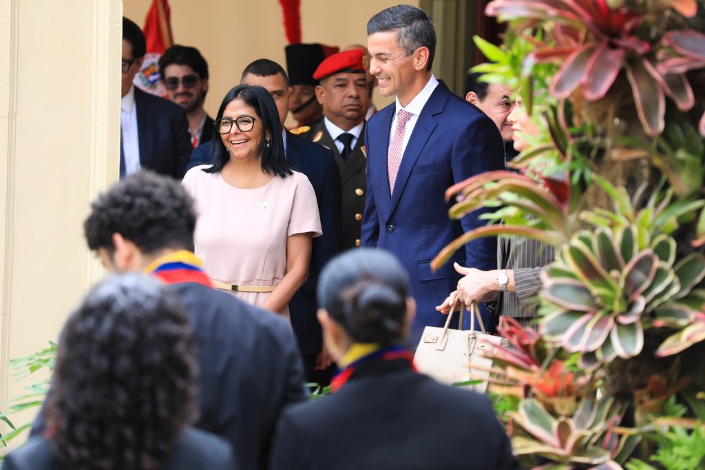 Jefe de Estado de Paraguay sostiene encuentro con presidenta (E) en Miraflores < El Informador Venezuela