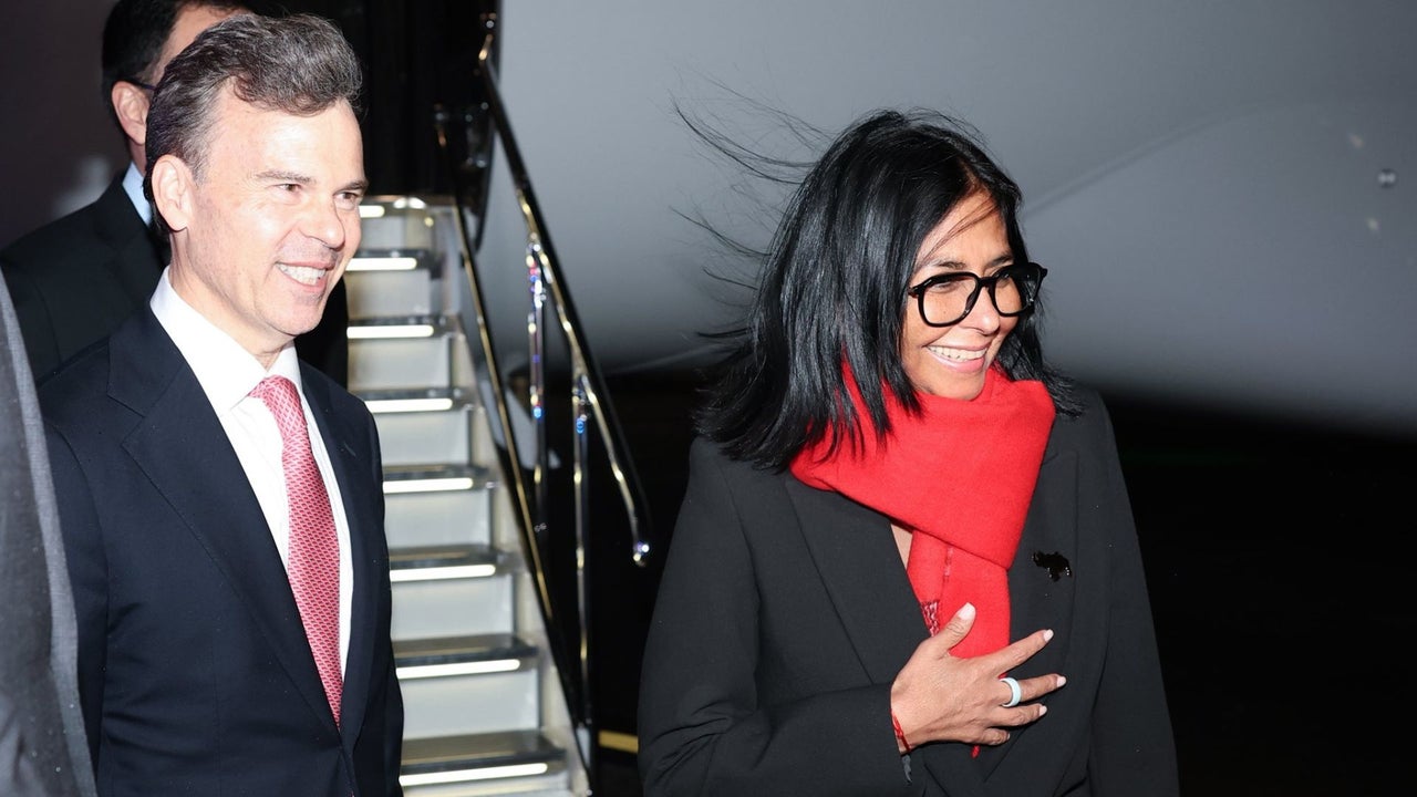 Delcy Rodríguez llega a Nueva York en un vuelo nocturno para participar en la Asamblea General de la ONU y encontrarse con Trump | NTN24.COM