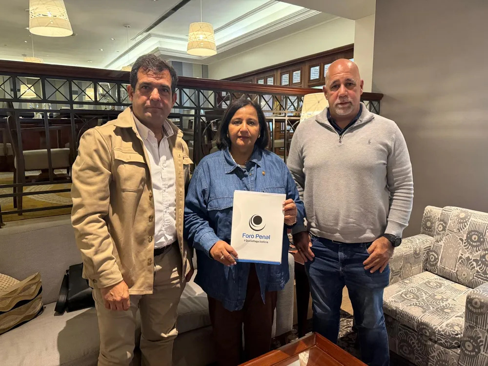 Foro Penal planteó a Dinorah Figuera la urgencia de “transformar el sistema de justicia venezolano” < El Informador Venezuela
