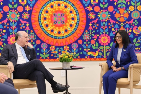 Delcy Rodríguez se reunió con el presidente del BID para evaluar mecanismos de cooperación estratégica – bancaynegocios.com