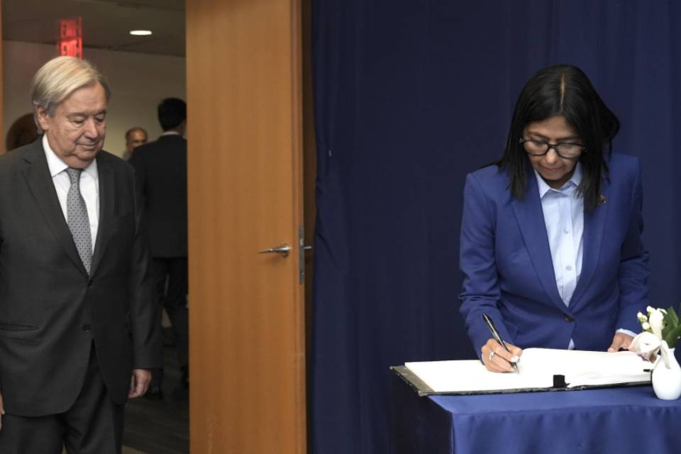 Guterres recibe a Delcy Rodríguez en Nueva York en la antesala de la Asamblea ONU