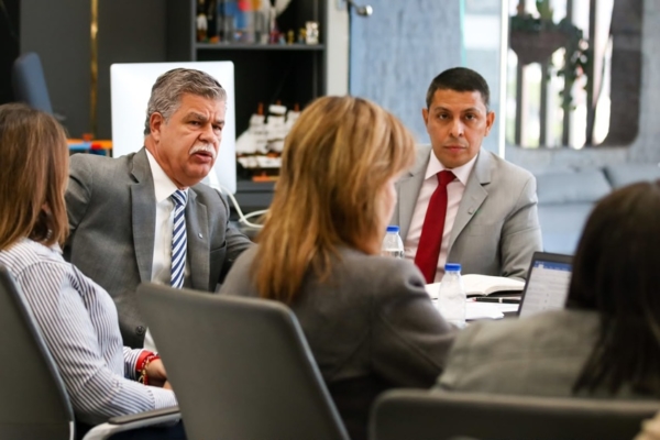 Banca pública y privada realizan mesa de trabajo para evaluar avances del Plan Venezuela Renace – bancaynegocios.com