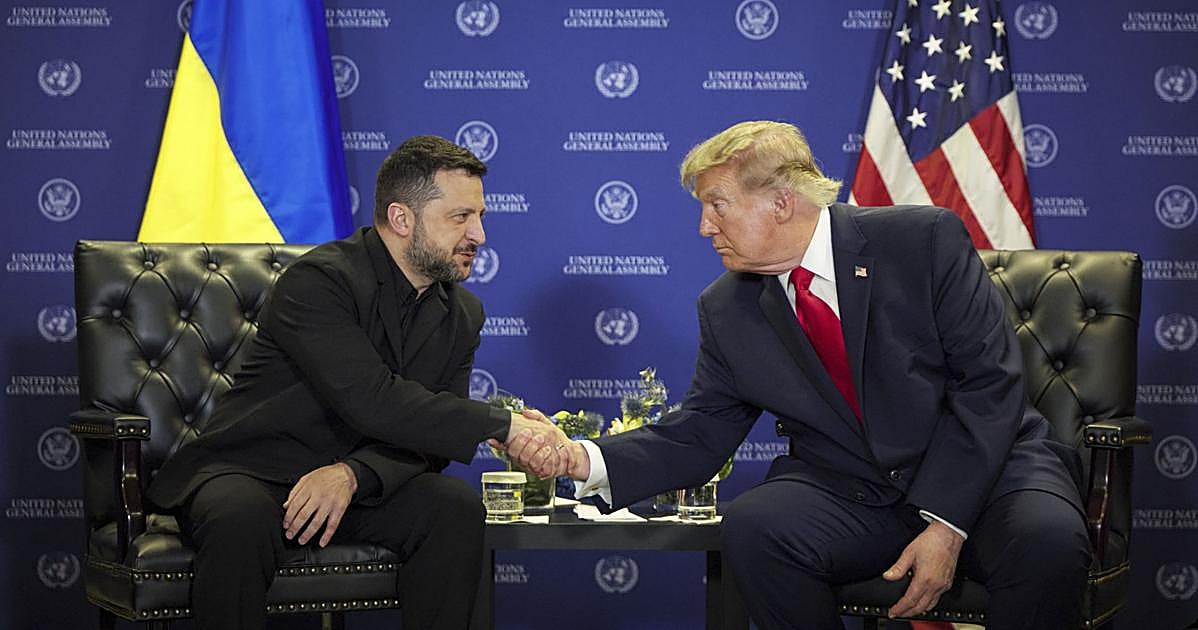 Trump intenta un