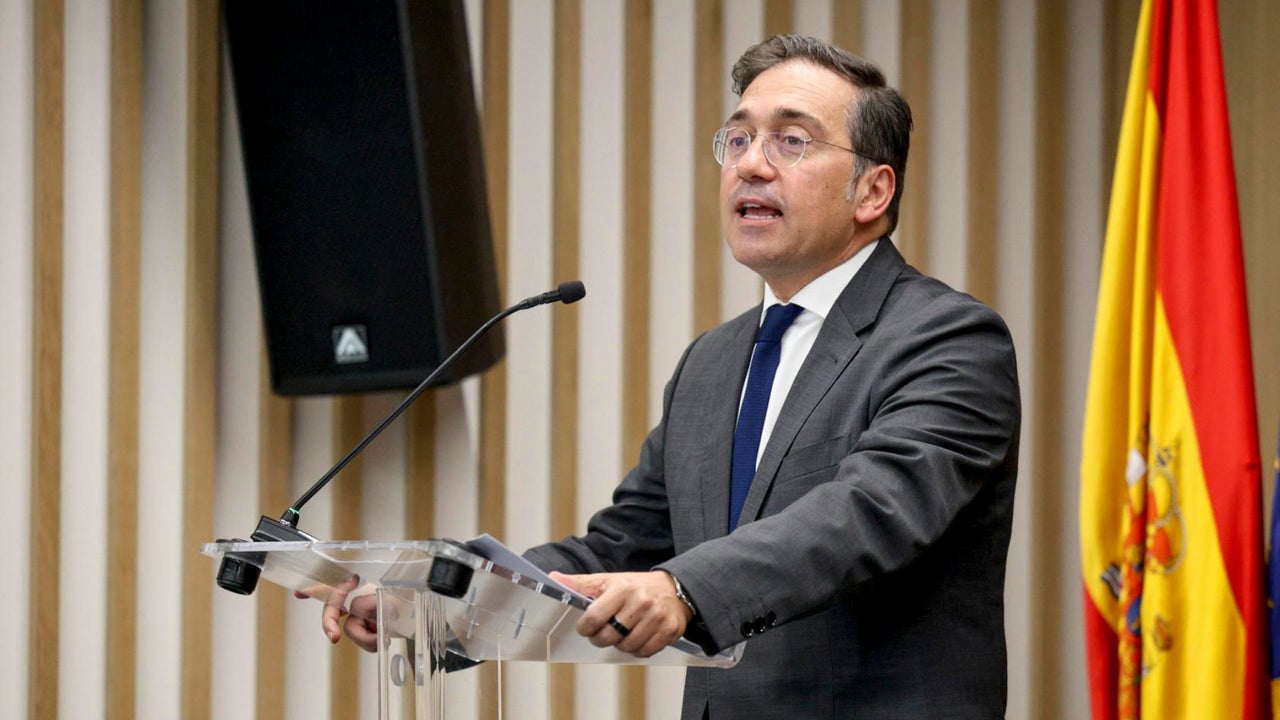 El canciller español se pronuncia sobre significado que tuvo el beso de Delcy Rodríguez a Pedro Sánchez | NTN24.COM