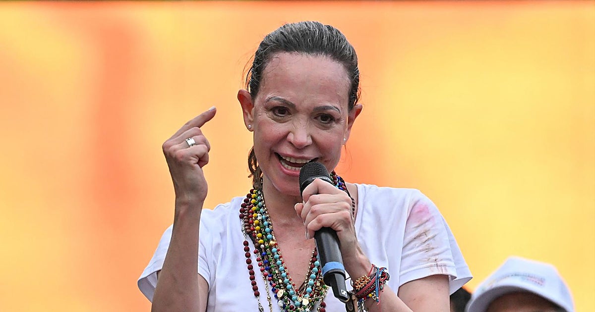 Editorial: La odisea de Machado y la contradicción de Trump