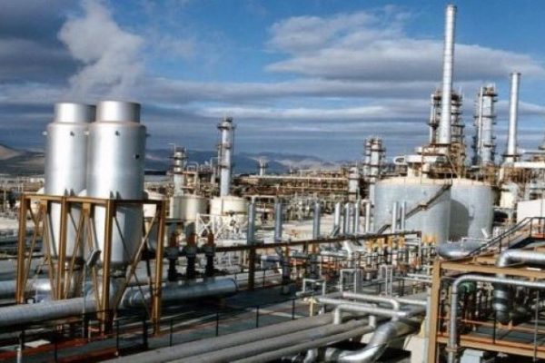 El 76% de las empresas del sector químico venezolano opera por debajo del 40% de su capacidad instalada – bancaynegocios.com