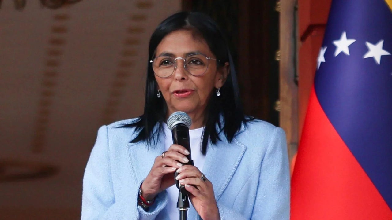 Al estilo de Maduro: la tirana Delcy Rodríguez decretó el inicio de la Navidad en noviembre | NTN24.COM