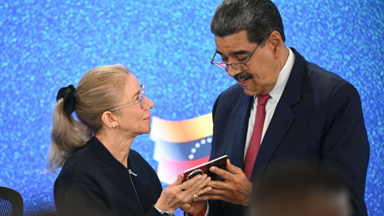 ¿Por fin se empieza a hacer justicia para Venezuela tras cargos presentados por EE. UU. contra Nicolás Maduro y Cilia Flores por tortura? | NTN24.COM