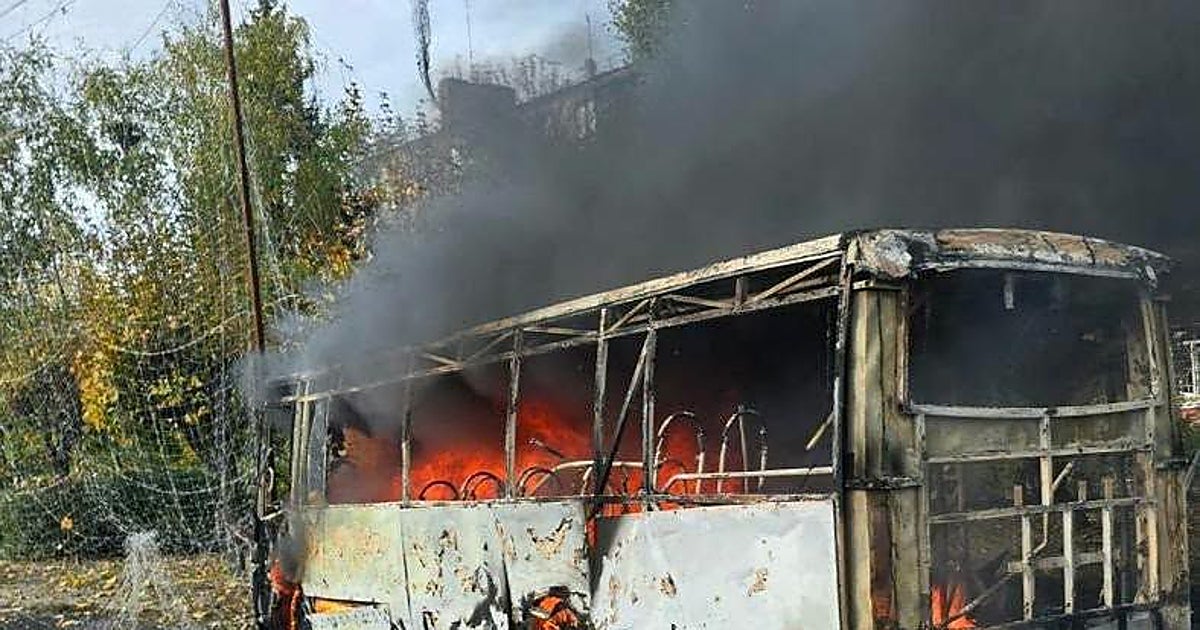 Un ataque ruso a dos autobuses en Kramatorsk deja al menos 30 muertos