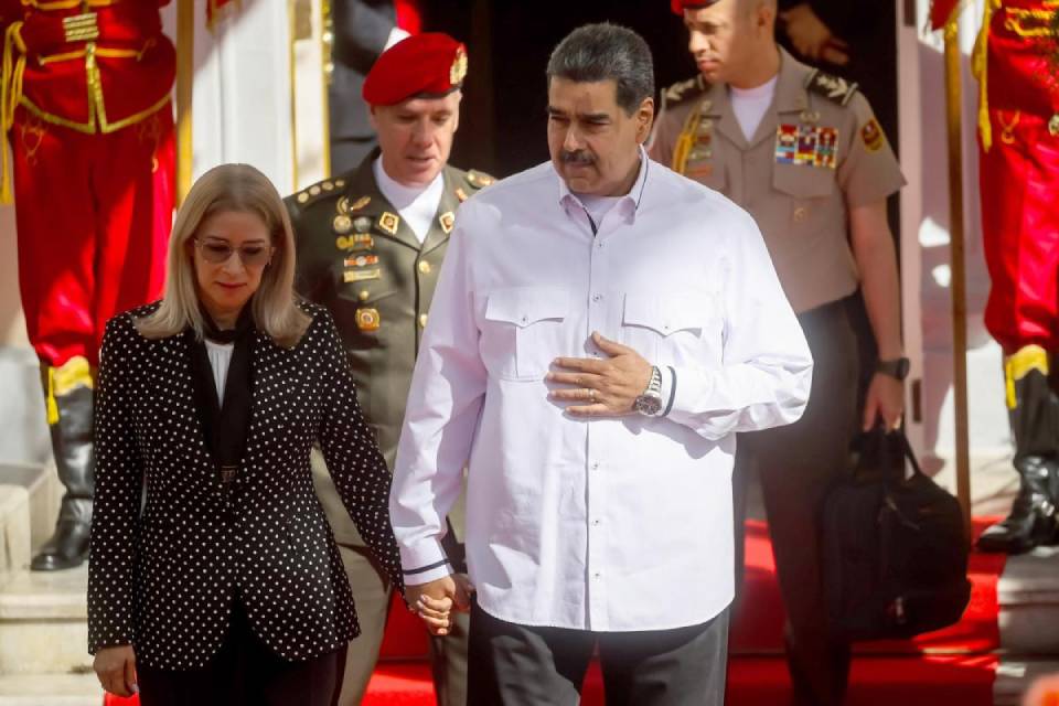 Planificar y ordenar torturas entre risas: la acusación de EEUU contra Maduro y Cilia Flores | TalCual