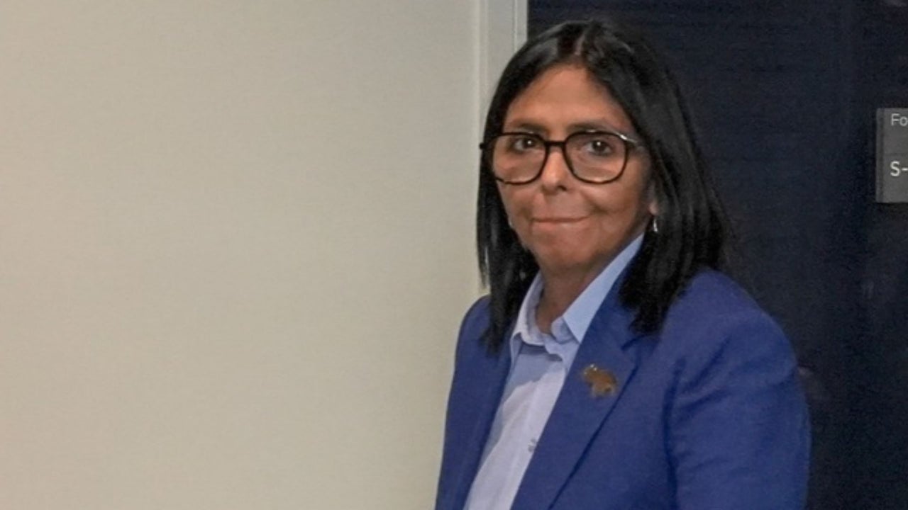 “Panamá no está sola”: el irónico mensaje de Delcy Rodríguez tras el sismo de magnitud 7,7 cuando siguen a la intemperie damnificados del doble terremoto en Venezuela | NTN24.COM