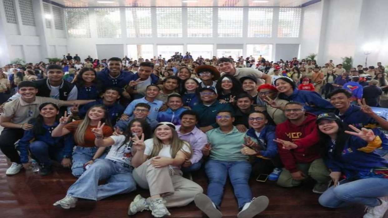 Desde este 9 hasta el 16 de octubre, el Min-Educación Universitaria activa portal del Programa Nacional de Becas Universitarias