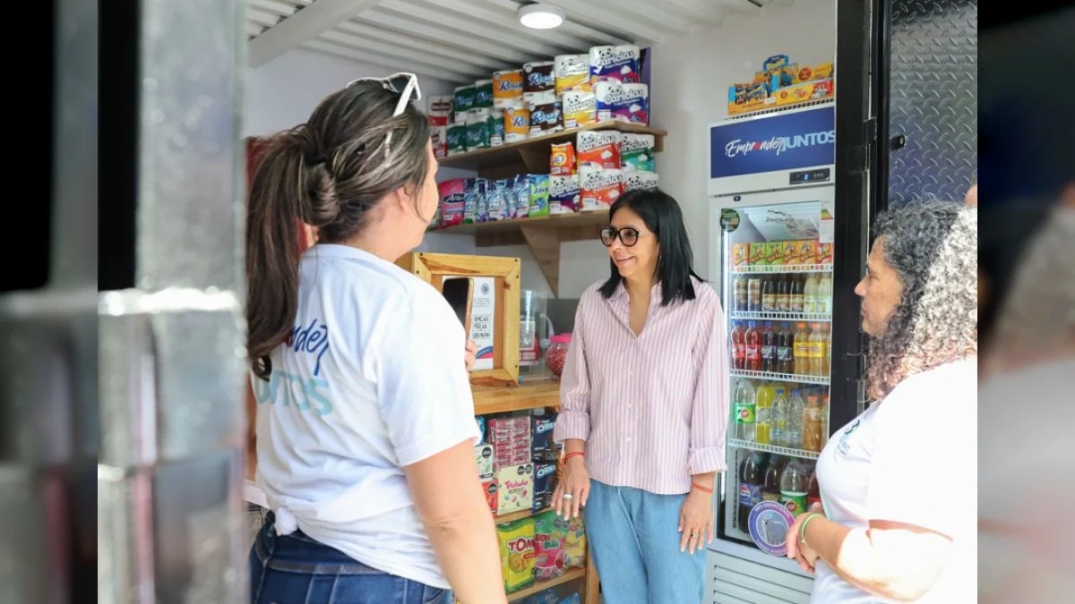 Delcy Rodríguez: Economía comunal genera beneficios a las familias venezolanas (+Video)