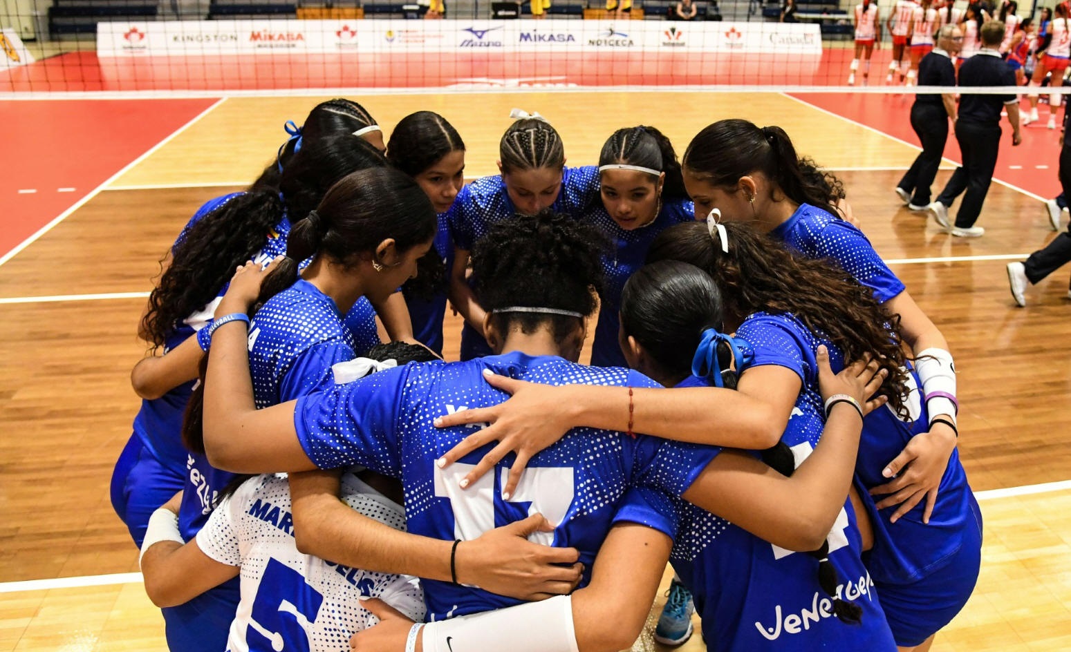 Suramericano de Voleibol Femenino Sub-19: Venezuela derrota a Chile en tres sets, y avanza a la semifinal contra Argentina < El Informador Venezuela