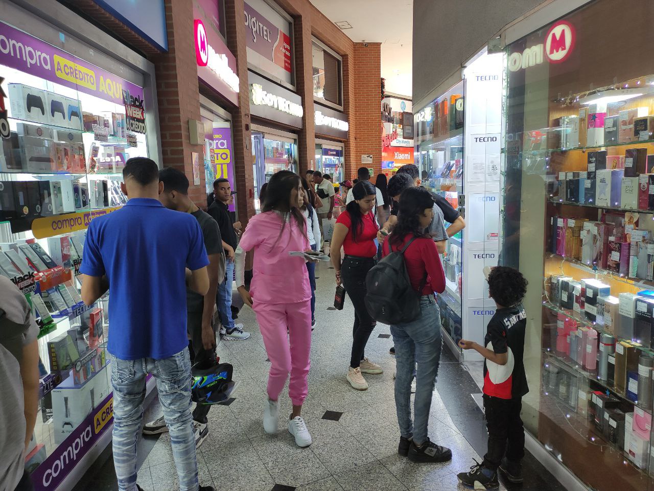 Asdrúbal Oliveros proyecta una inflación de 361% para el cierre de año