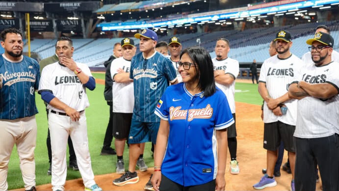 Delcy Rodríguez destaca el inicio de la nueva temporada de la Liga Venezolana de Béisbol Profesional