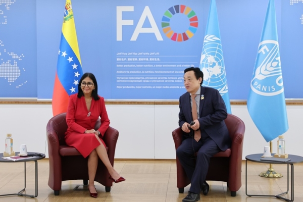 Delcy Rodríguez se reunió con el director general de la FAO: Hablaron sobre las acciones para recuperar la productividad agrícola – bancaynegocios.com