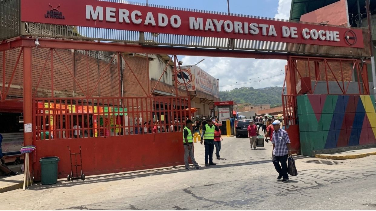 SUNDDE e INMERCA realizaron operativo de revisión de pesos en el mercado de Coche