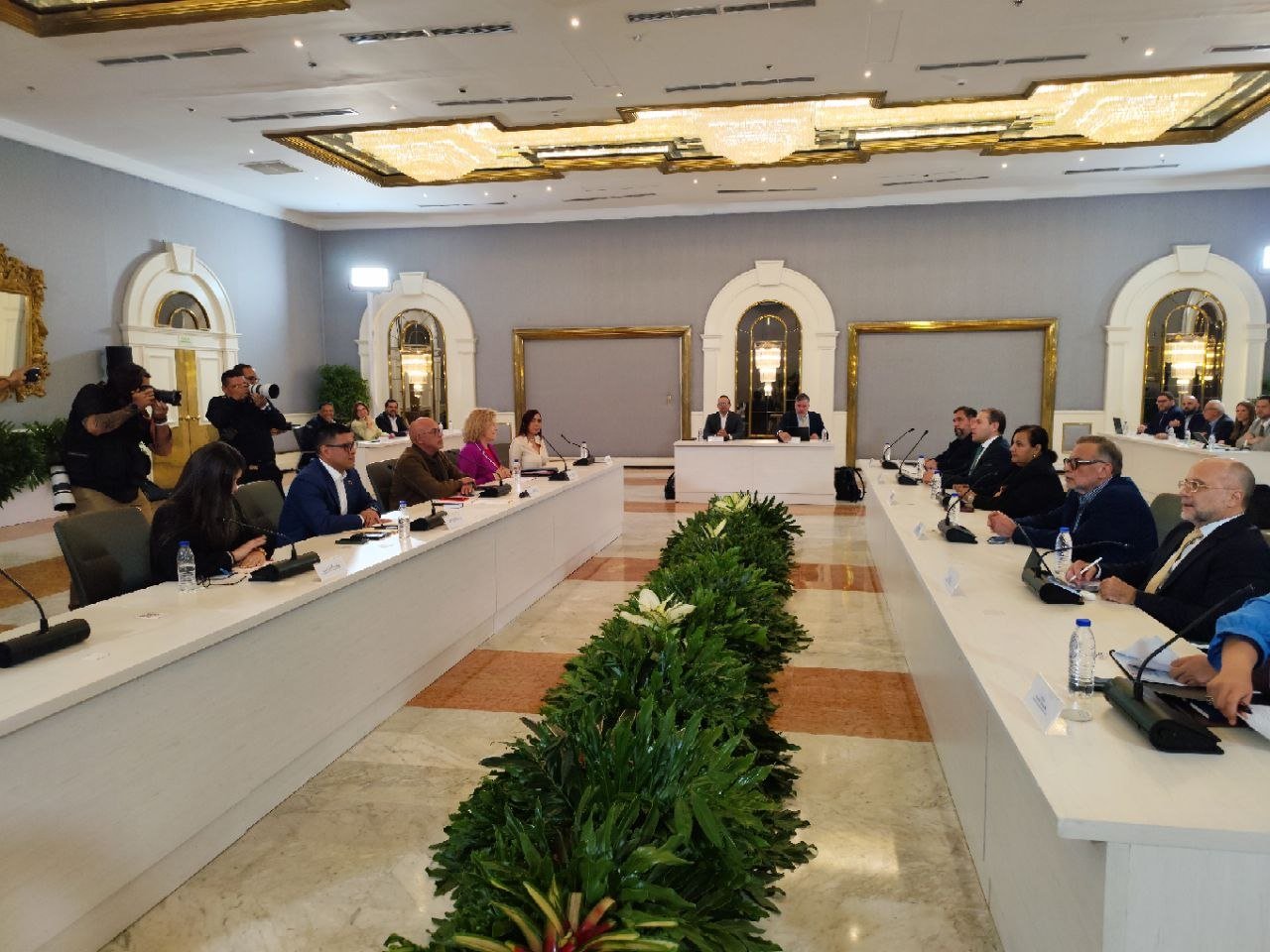 Tercera mesa de diálogo en el Meliá Caracas: Crece el escepticismo sobre los resultados de los encuentros anteriores
